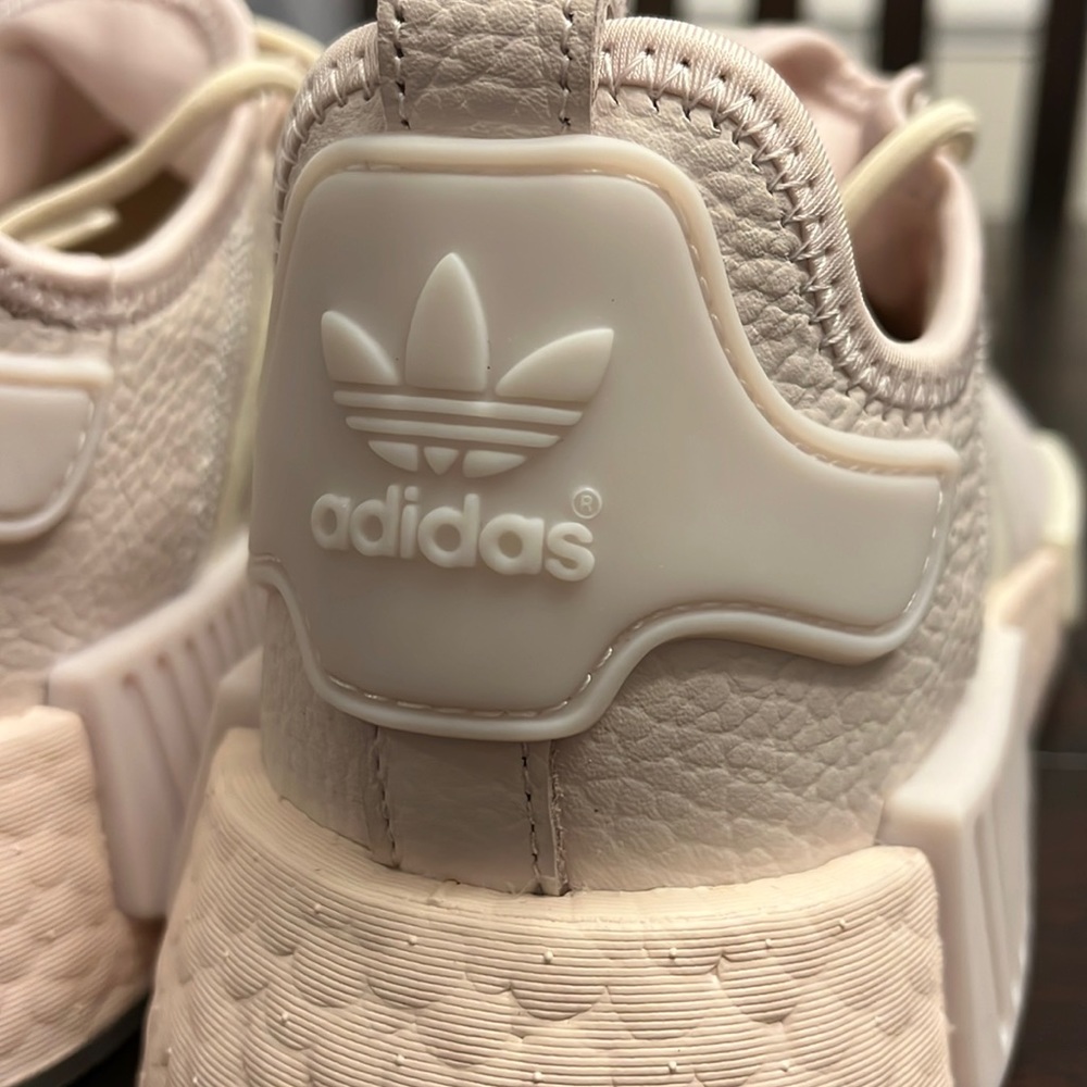 Adidas NMD_R1 x Keni Harrison NMD Boost Shoes Sneakers new GW8899 Women’s Size 9 - Picture 7 of 16